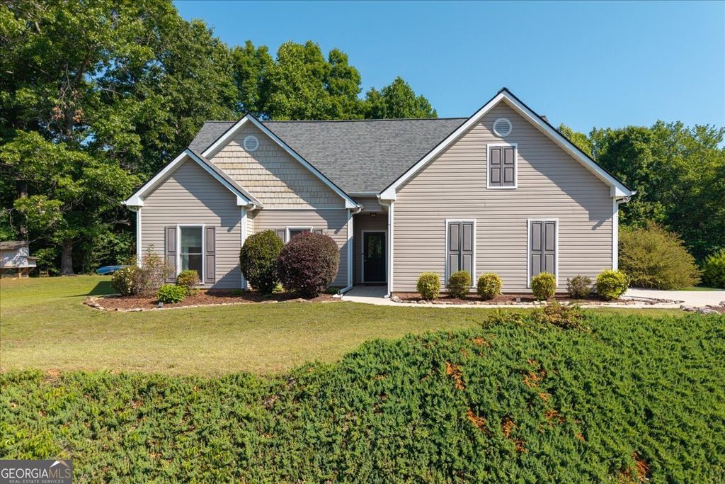 Photo of 77 Hampton Forest Trail, Dahlonega, GA 30533 (MLS # 10771289)
