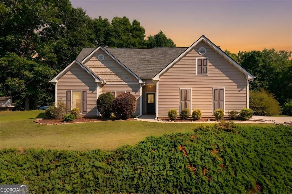 Photo of 77 Hampton Forest Trail, Dahlonega, GA 30533 (MLS # 10771289)