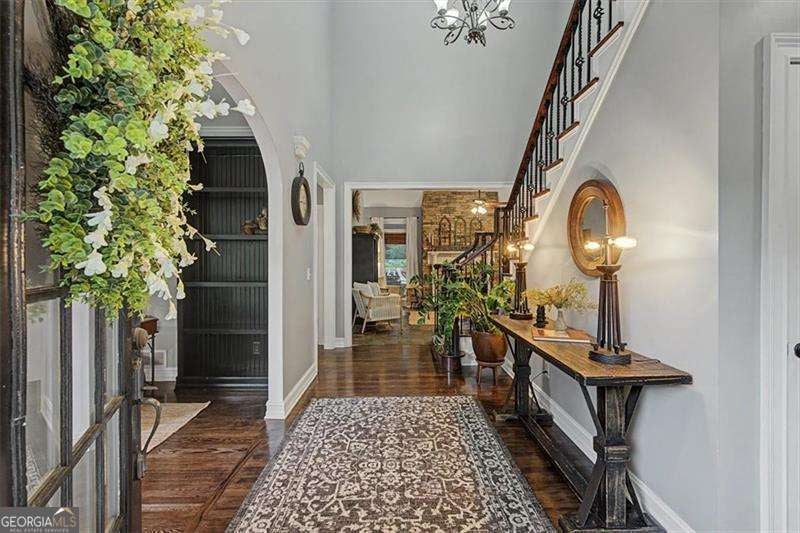 Photo of 5428 Thornapple Lane NW, Acworth, GA 30101 (MLS # 10806086)