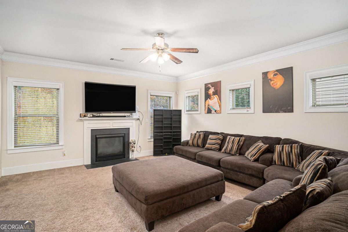 Hinton Chase - Residential