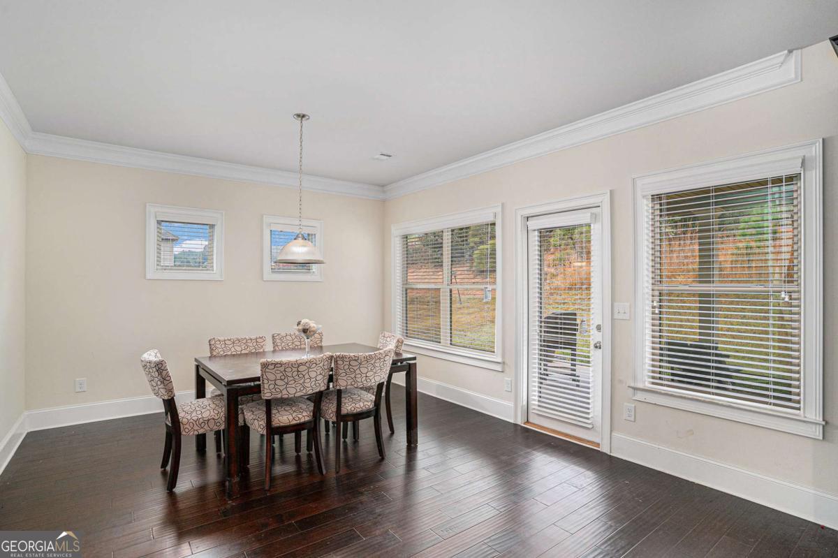 Hinton Chase - Residential