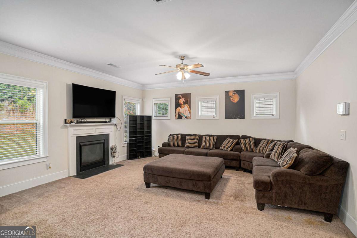 Hinton Chase - Residential