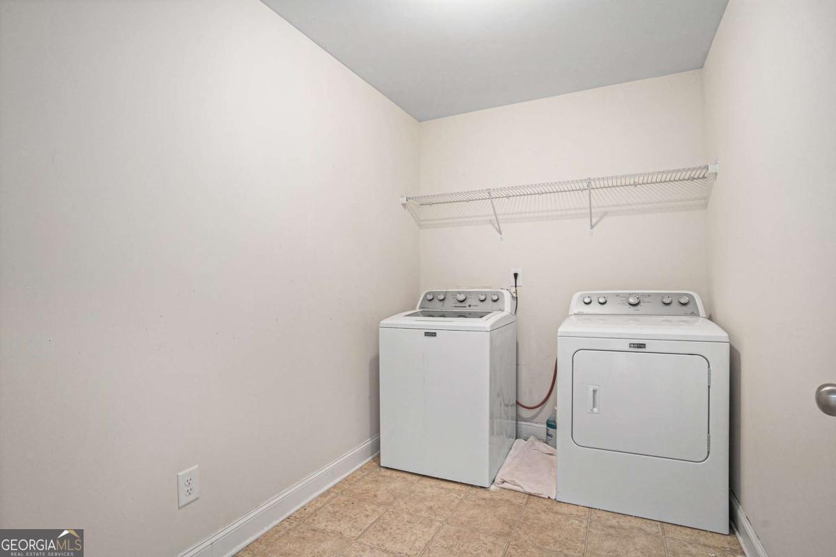 Hinton Chase - Residential