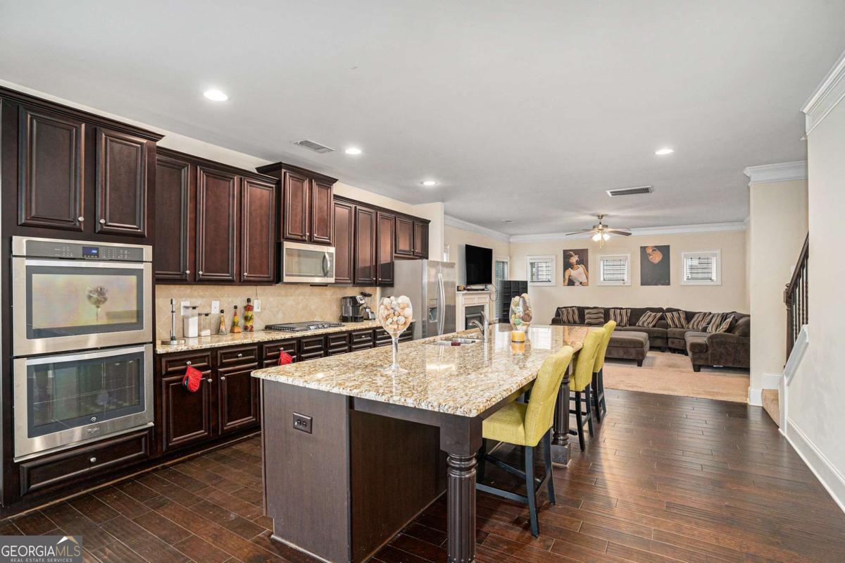 Hinton Chase - Residential