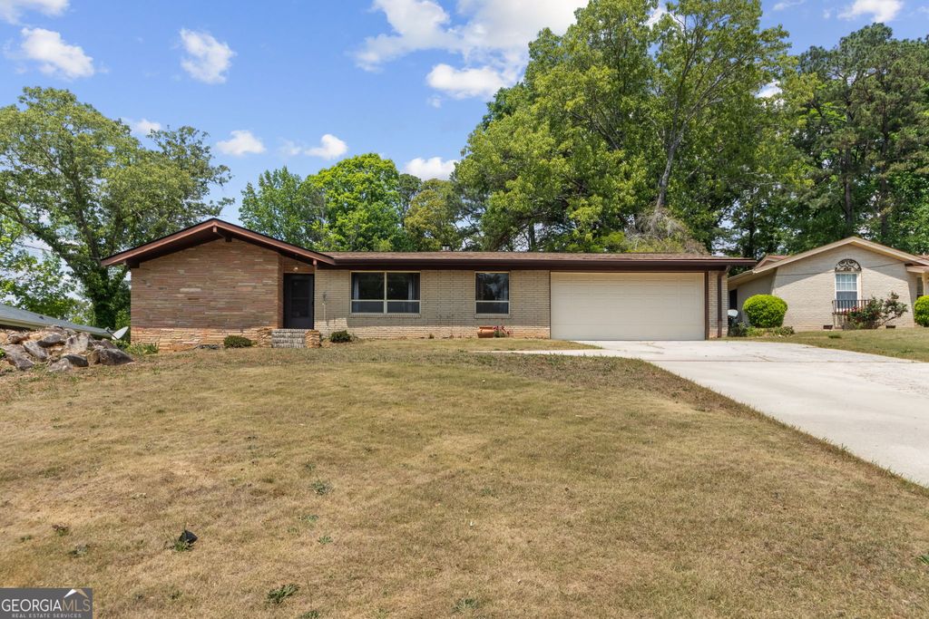 Photo of 5605 Scofield Road, South Fulton, GA 30349 (MLS # 10742157)