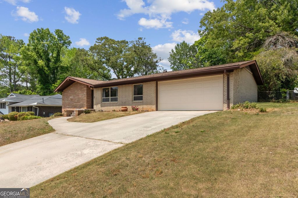 Photo of 5605 Scofield Road, South Fulton, GA 30349 (MLS # 10742157)