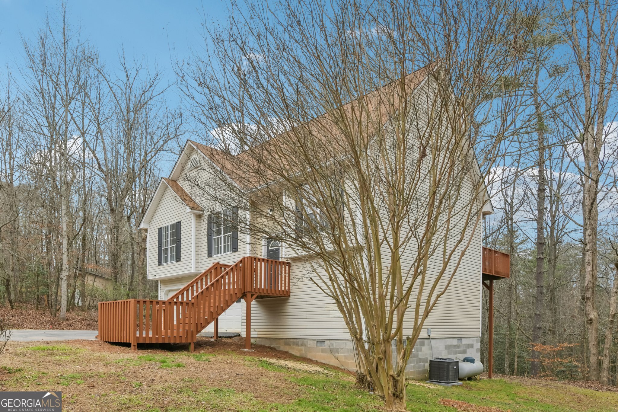 333 Whiskey Still DR