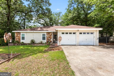 214 Highland DR Warner Robins GA 31088