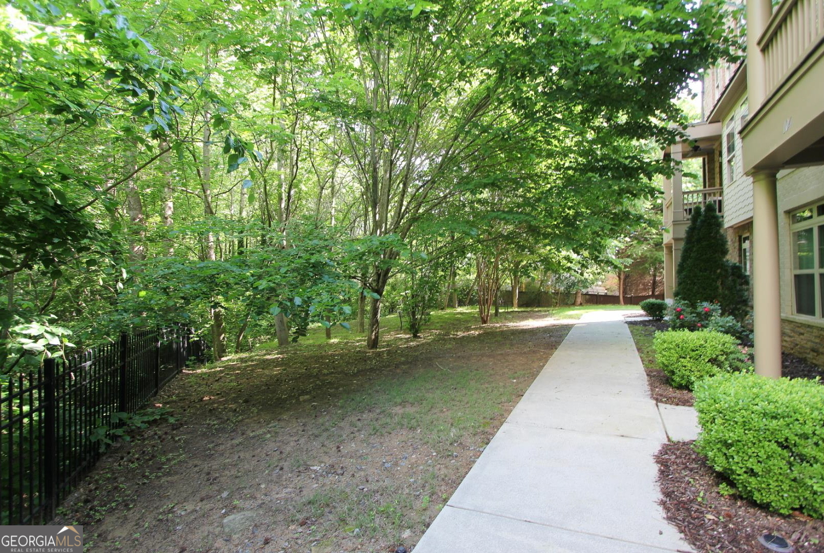 116 Festoon CT