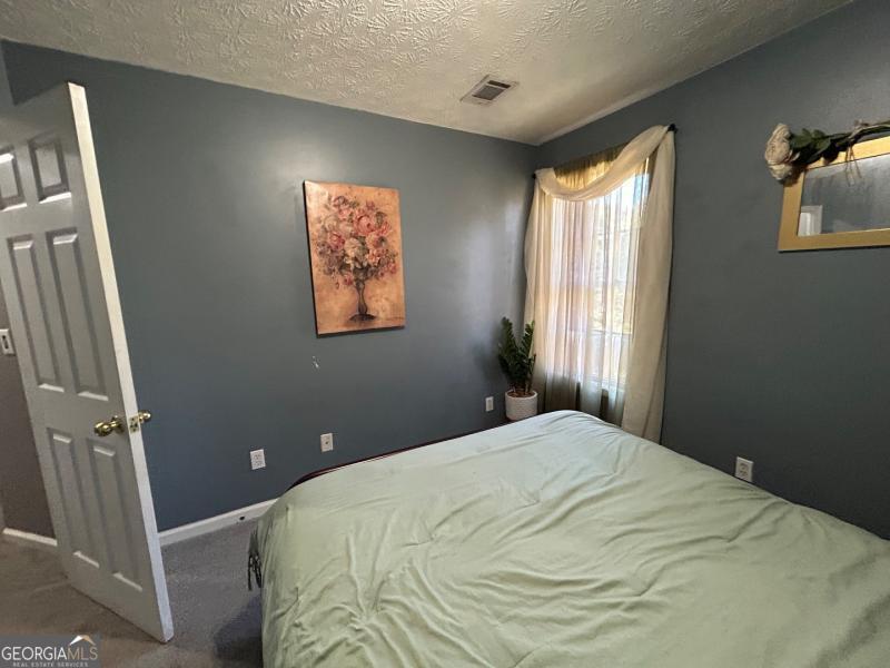 LEESHIRE CLOSE CONDOMINIUM - Residential