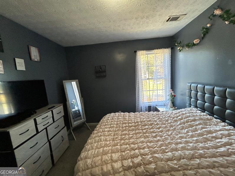 LEESHIRE CLOSE CONDOMINIUM - Residential