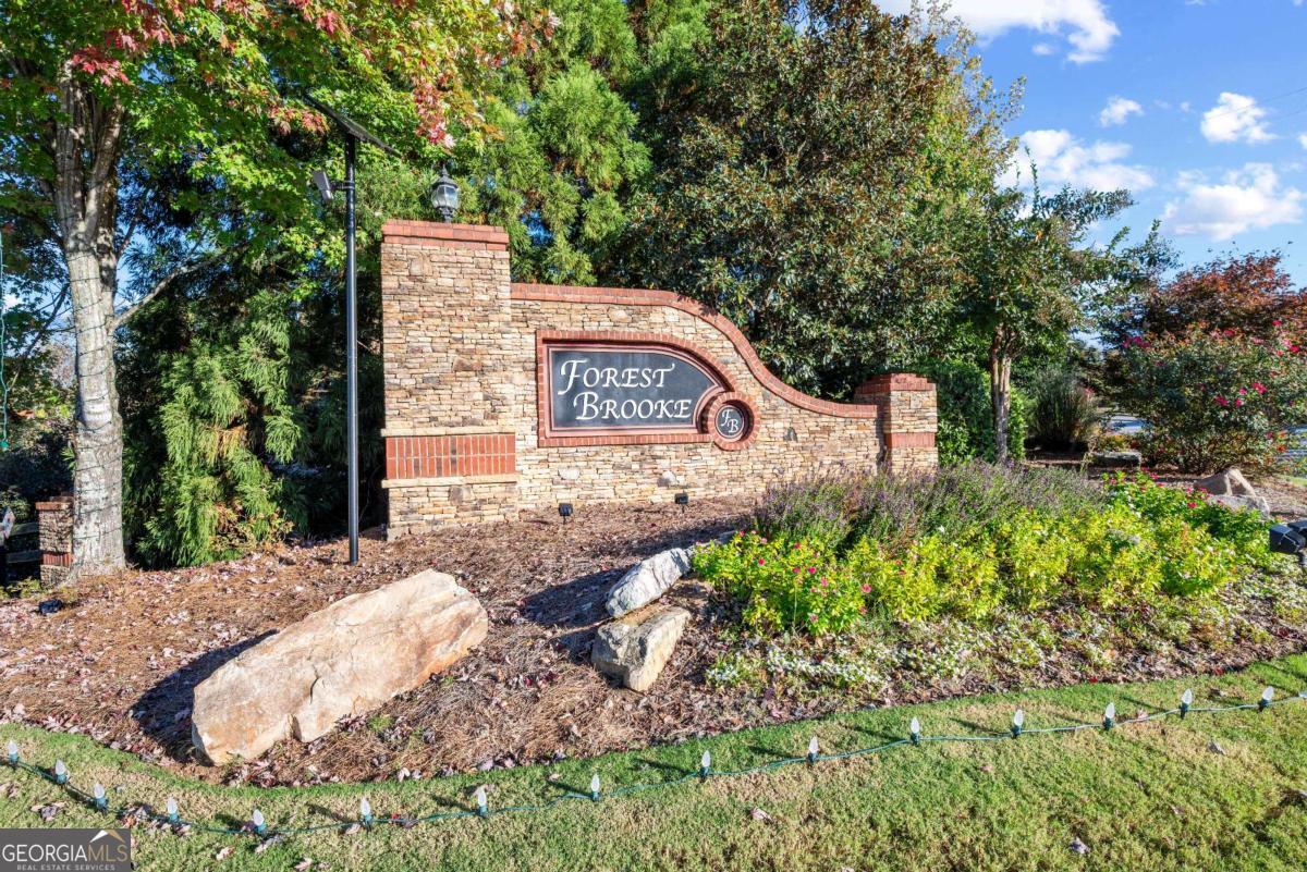 Forest Brooke - Residential