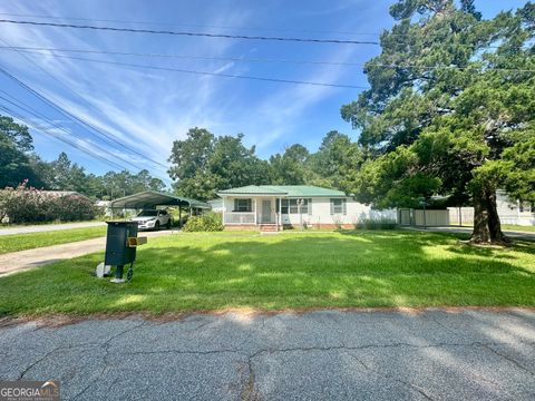 A home in Waycross