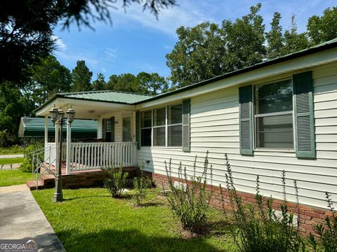 A home in Waycross