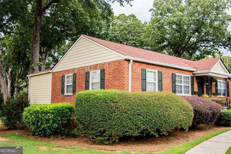 This charming 2-bedroom, 1.5-bath duplex in the heart of Smyrna is now available for rent, offering a perfect mix of comfort and convenience. Situated on a corner lot, it's just a short walk to downtown Smyrna, with great dining and shopping options, making it ideal for those who love being close to everything. Inside, the home features beautiful hardwood floors throughout, a newly updated kitchen with granite countertops and stainless-steel appliances, and a laundry room equipped with a washer, dryer, and storage cabinets. Additional perks include attic storage, a mailbox right at the front door, and a spacious back deck that opens to a lovely green space, perfect for relaxing or entertaining. The property includes an assigned parking spot and ample street parking for guests. Rent covers water, trash, sewer, and lawn care. Nestled in a quiet, pet-friendly community, this home offers a fantastic location, modern updates, and plenty of space, making it an excellent place to call home.