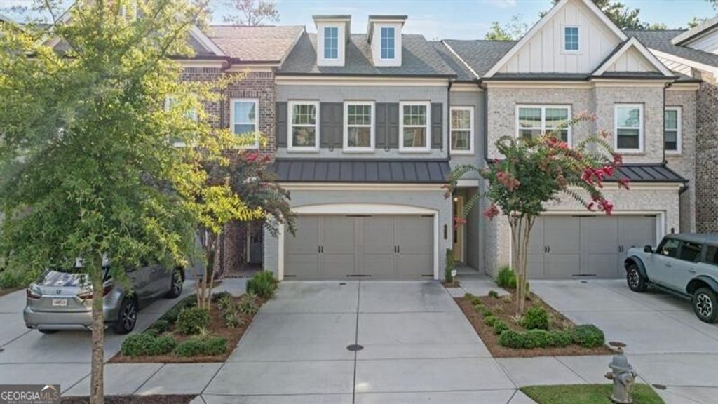 Photo of 20006 Windalier Way, Roswell, GA 30076 (MLS # 10742027)