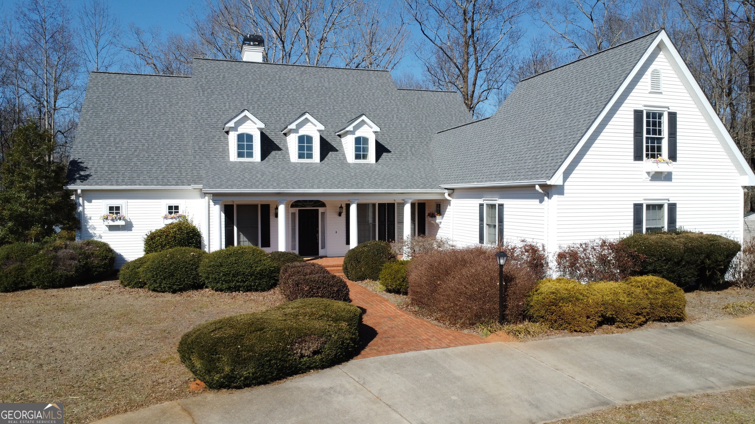 466 Bonnie Pearl LN
