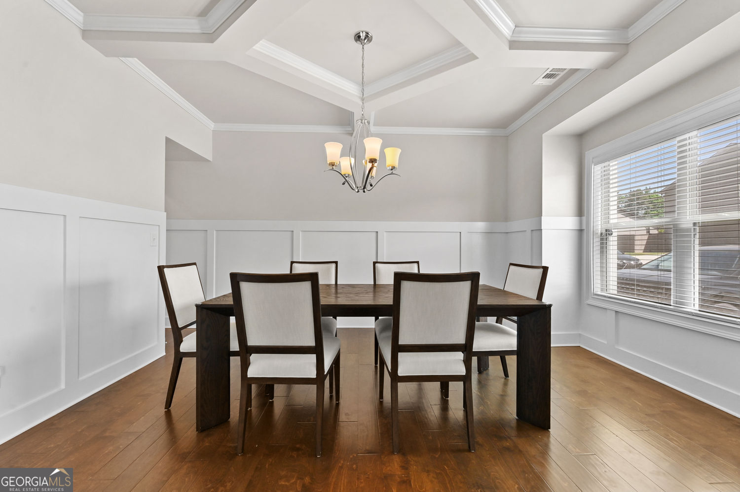 3998 Golden Gate WAY