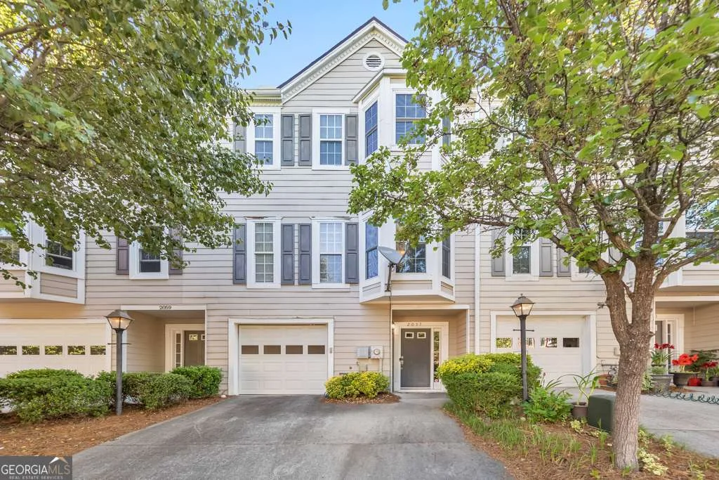 2057 Pinnacle Pointe Drive