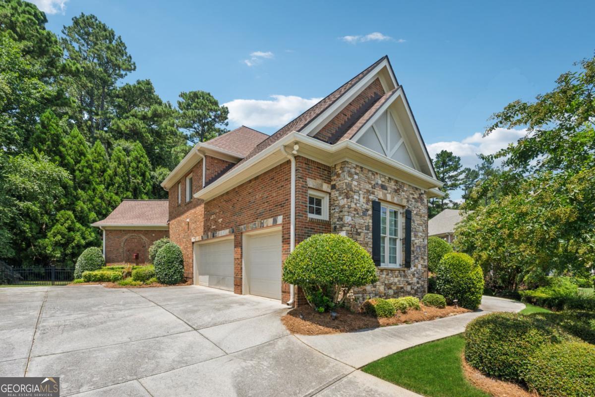 109 Rocky Point CT