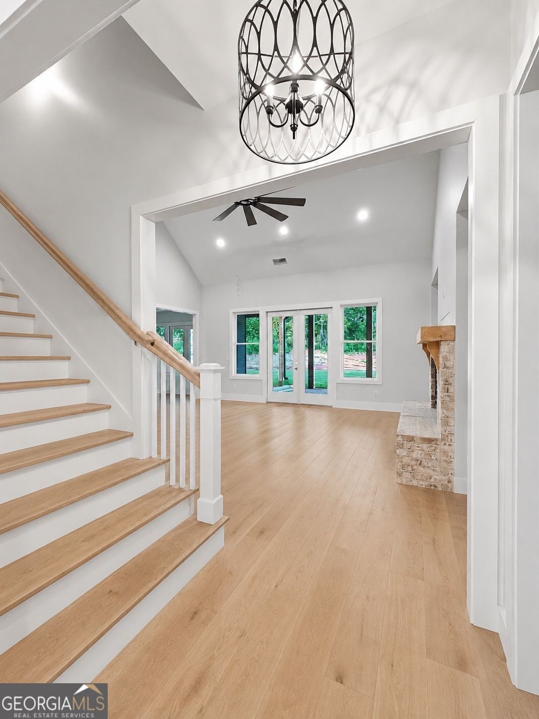 159 Palisade DR