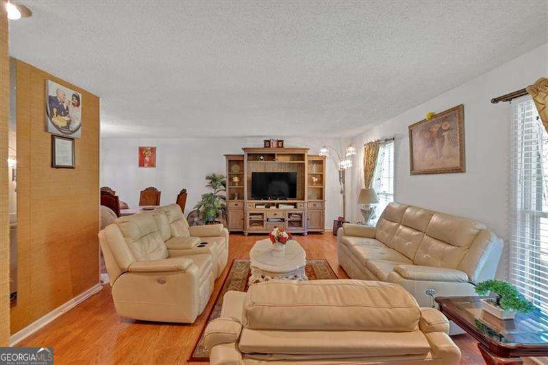 316 Shiloh Hills DR NW