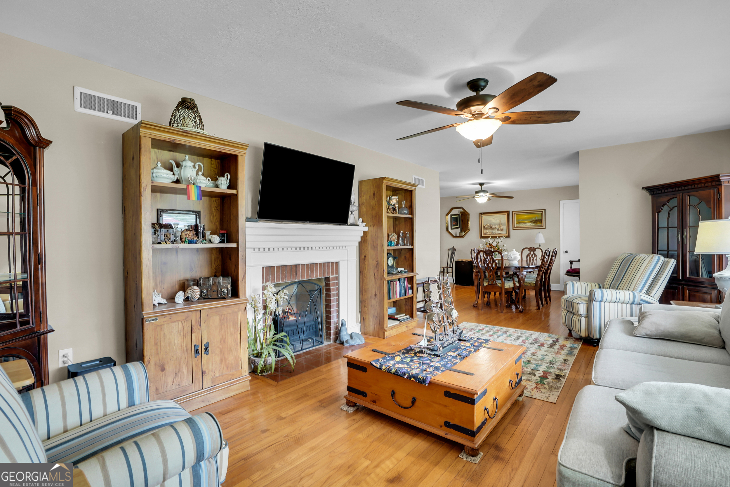 97 Azalea AVE
