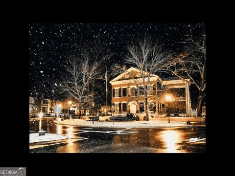 A home in Dahlonega