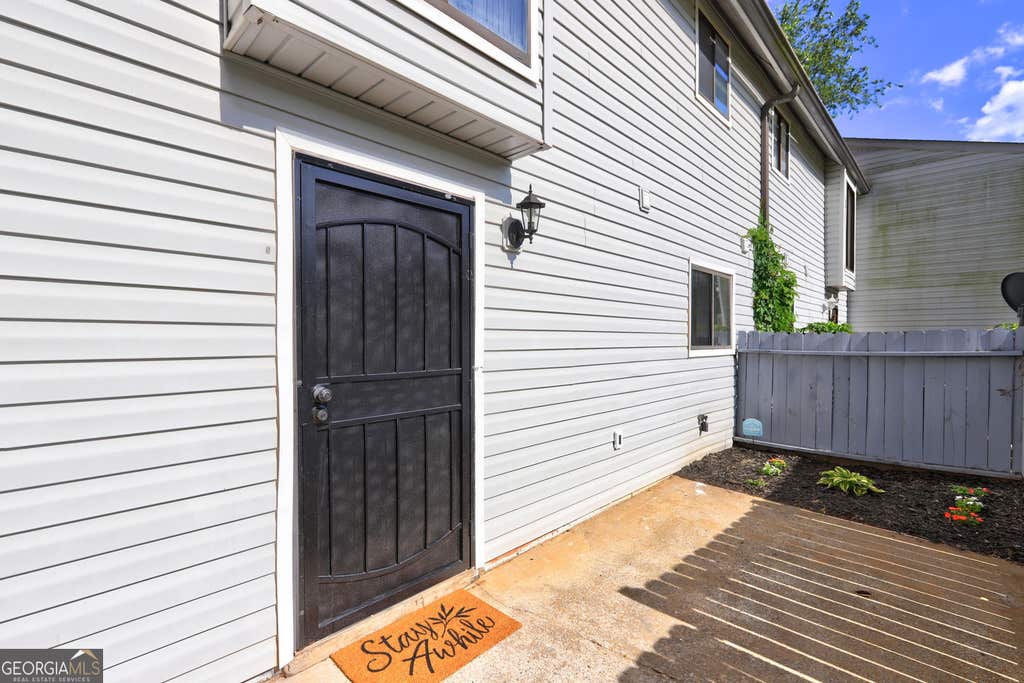 Photo of 313 Country Club Drive, Jonesboro, GA 30238 (MLS # 10825258)