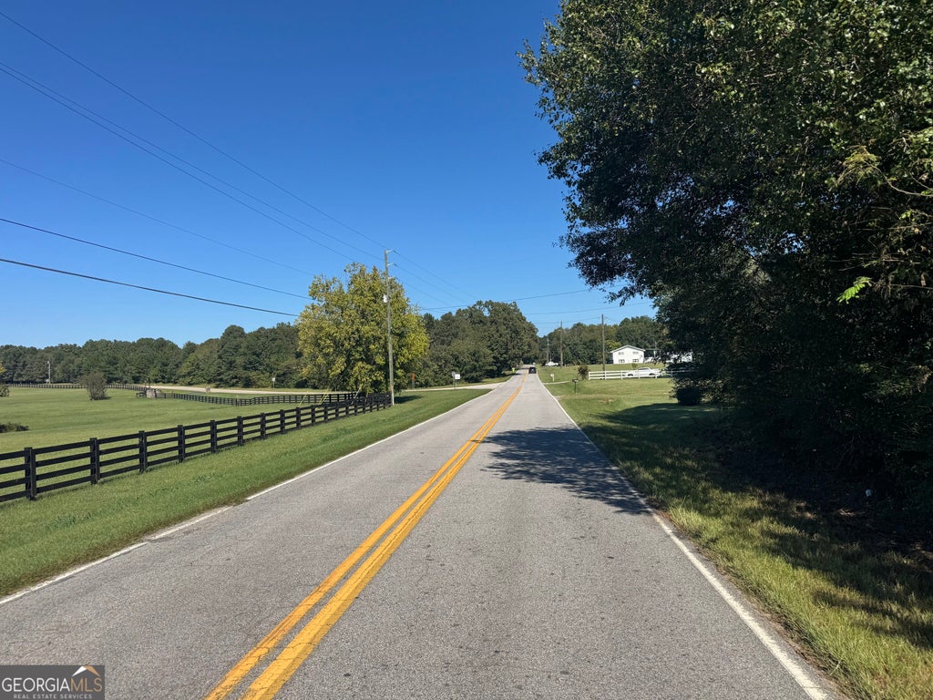 Photo of 2543 Locust Grove Road, Griffin, GA 30223 (MLS # 10868464)
