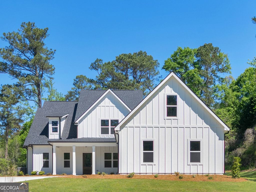 Photo of 1002 FARMINGTON Road #LOT 30, Griffin, GA 30224 (MLS # 10729196)