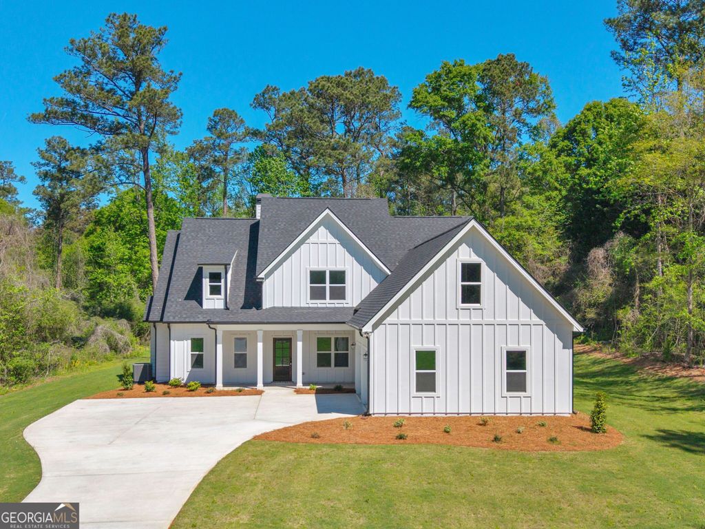 Photo of 1002 FARMINGTON Road #LOT 30, Griffin, GA 30224 (MLS # 10729196)