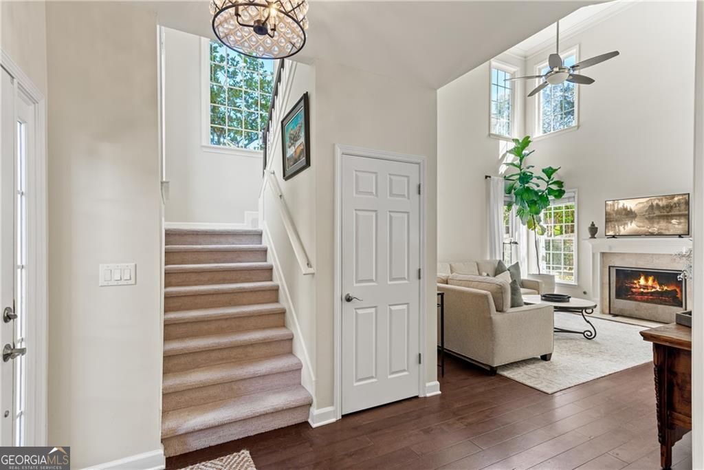 4040 Monroe CT