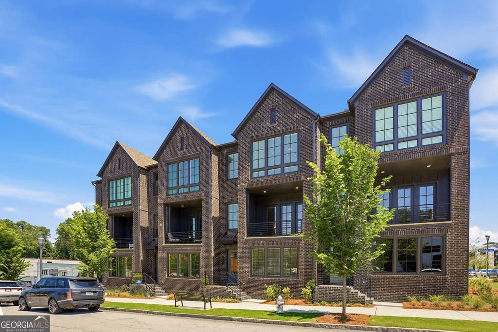 Photo of 2597 Mackintosh CT NW, Atlanta, GA 30318 (MLS # 10787934)