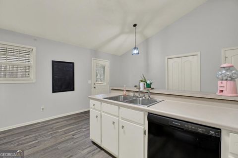 Tiny photo for 141 Vaughn SPUR NE, Cartersville, GA 30121 (MLS # 10655496)