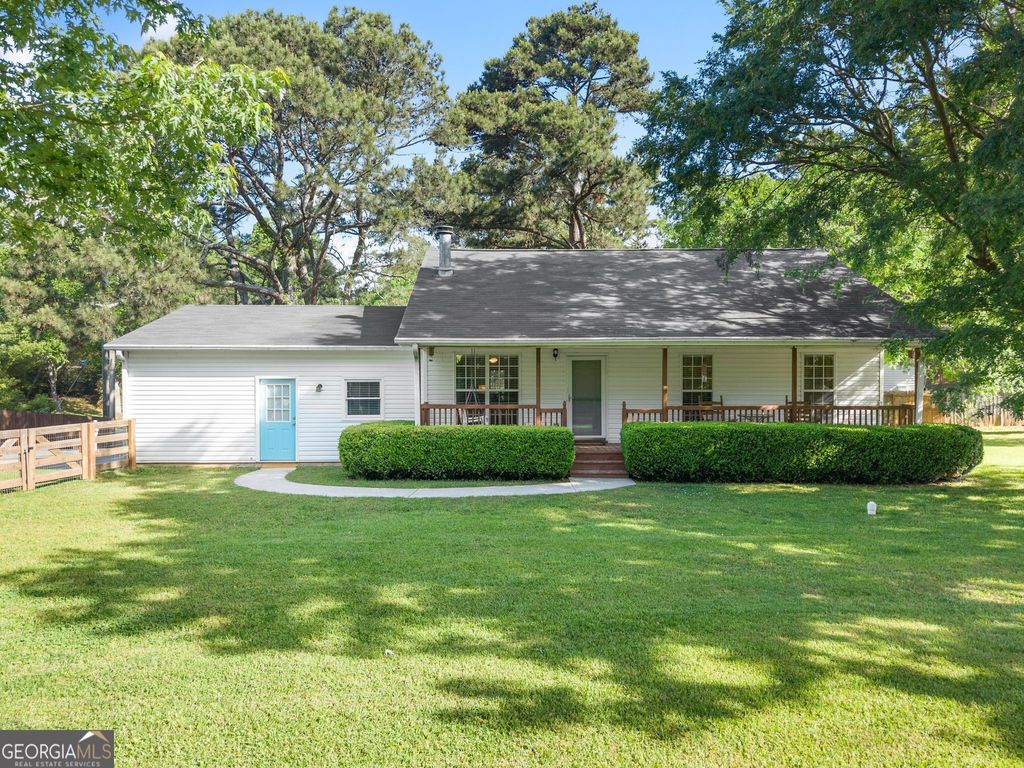 Photo of 7210 Fields Drive, Cumming, GA 30041 (MLS # 10757566)