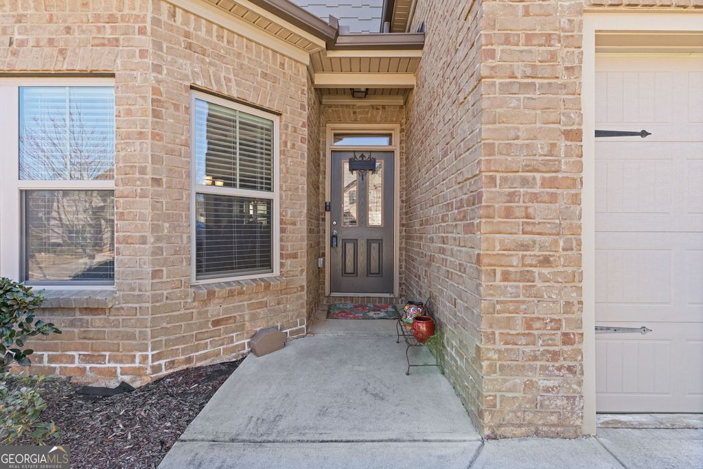 Photo of 8046 Stillmist Drive, Fairburn, GA 30213 (MLS # 10688579)