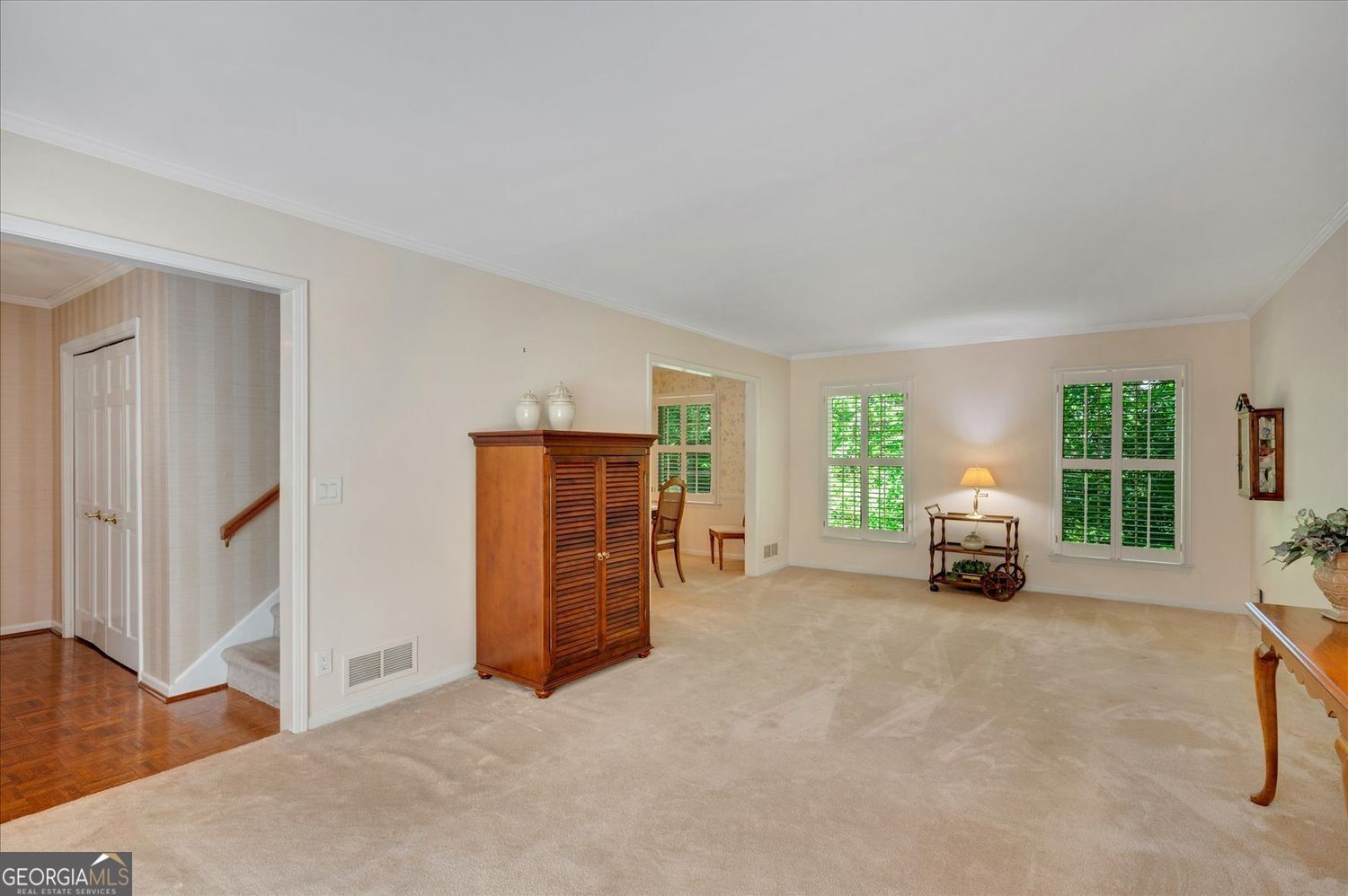 3999 Saint Clair CT NE