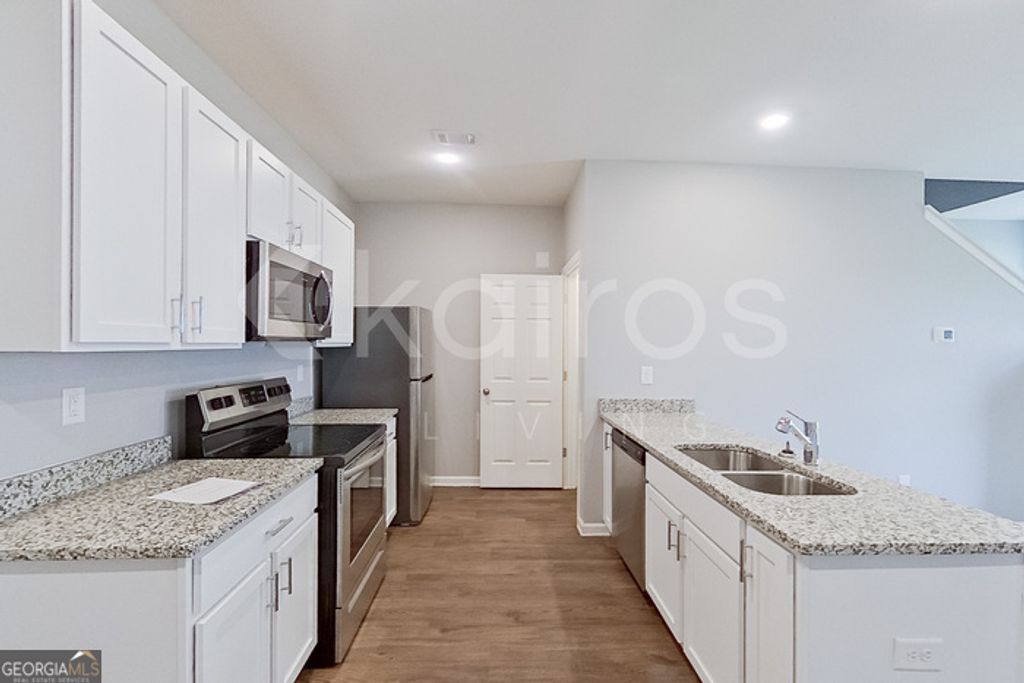 Photo of 221 Long Island Drive SW, Cartersville, GA 30120 (MLS # 10586773)