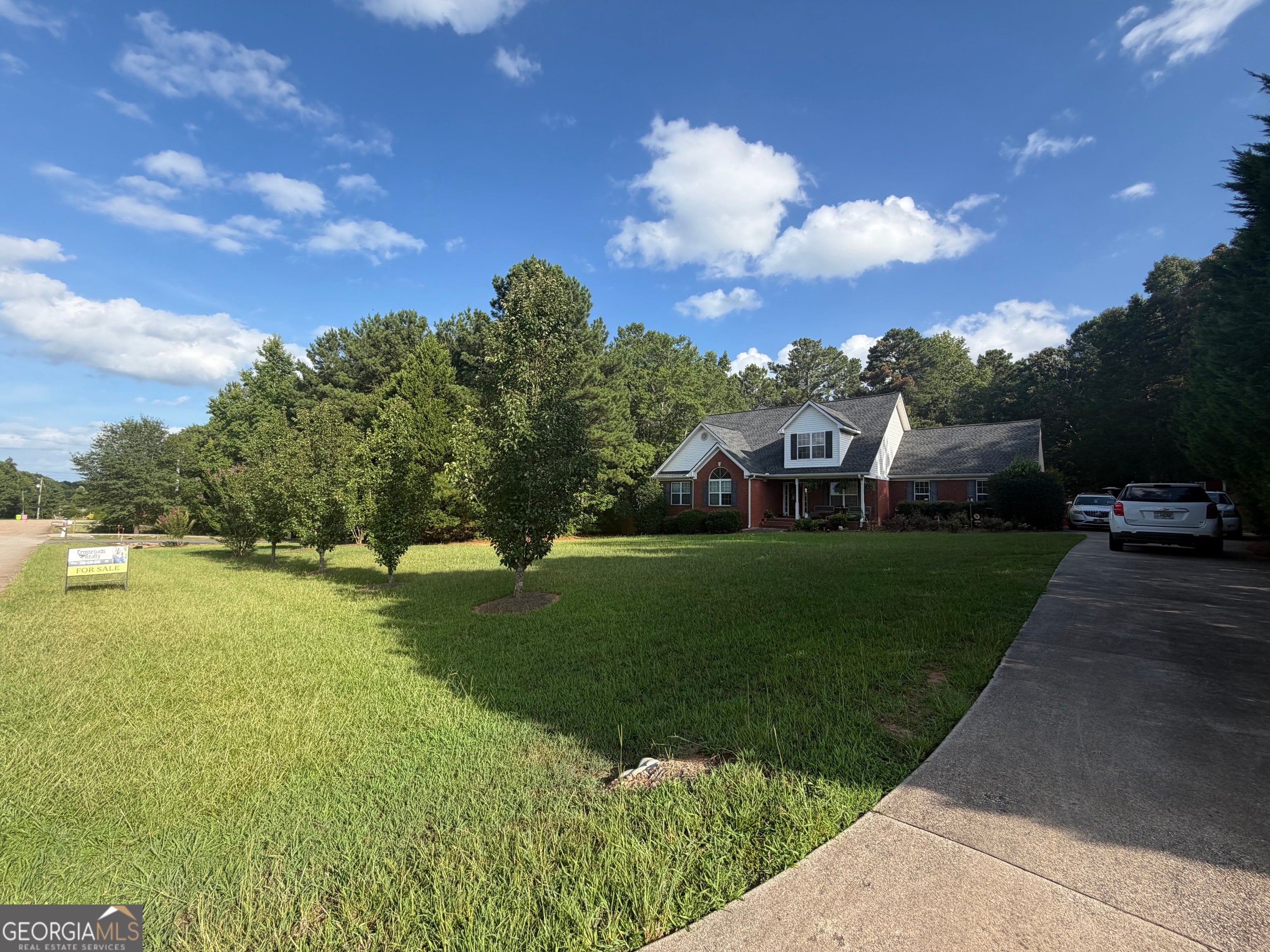 114 Brushy Creek LN