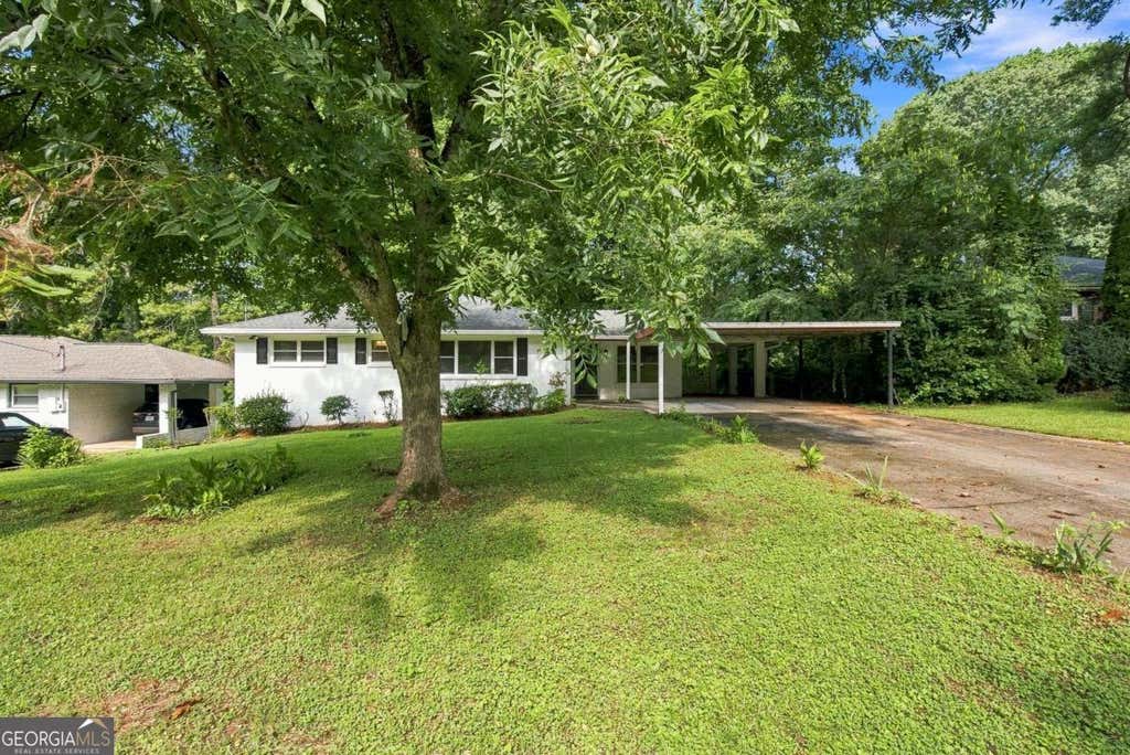 Photo of 2167 Cloverdale Drive SE, Atlanta, GA 30316 (MLS # 10826191)