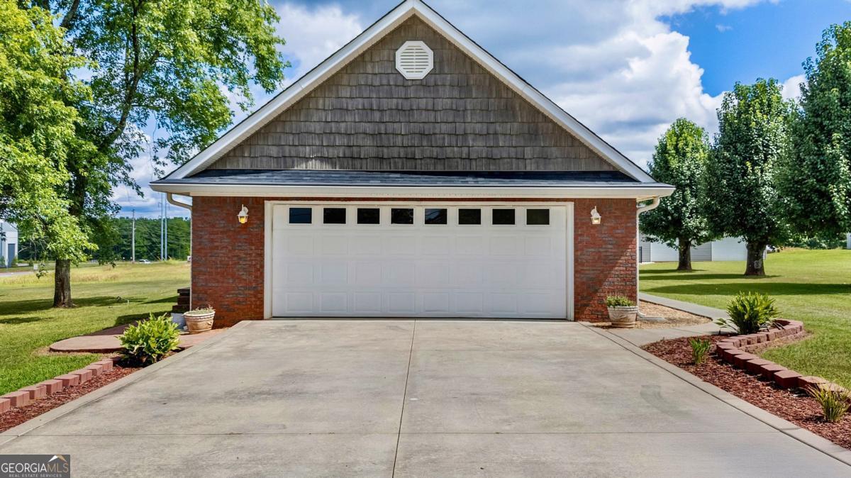 114 Belwood DR SE