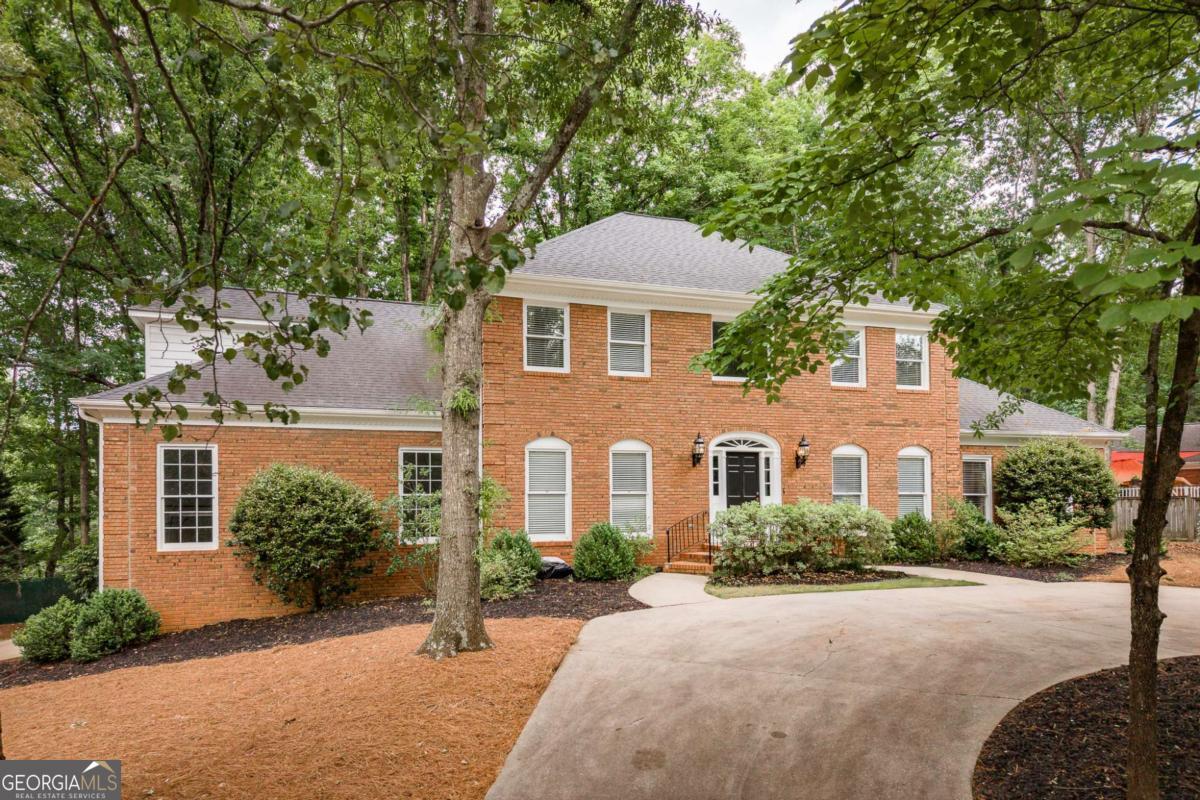 250 Benjamin DR