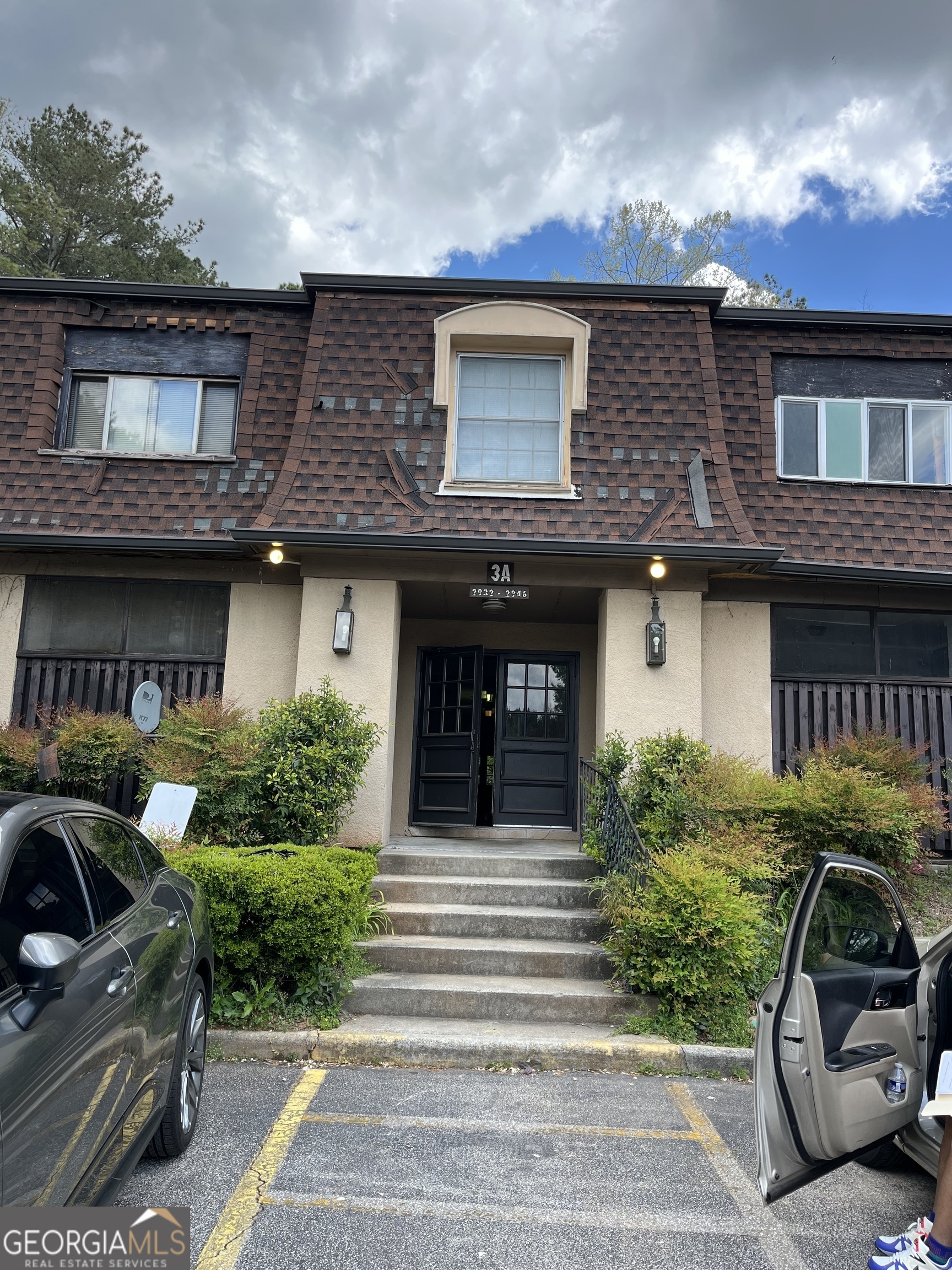 This adorable unit is completely renovated & freshly painted. It welcomes you with a huge family room, a separate dining room, 2 oversized bedrooms with master on the main & 2 luxury bathrooms. The floor is covered with ceramic tile throughout. The family room features a factory-built fireplace to keep you warm naturally during winter. Nice kitchen is equipped with stainless steel appliances. The covered patio is an additional feature to enjoy. Call 770-873-9917 today to schedule a viewing. We are in building 3A. This one won't last.