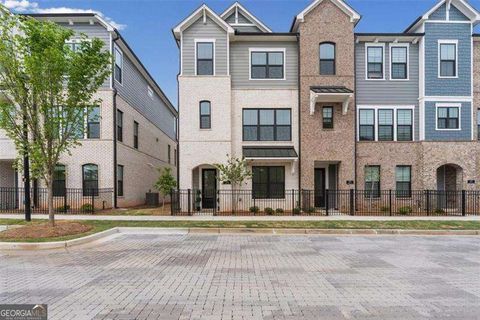 285 Walker AVE Roswell GA 30076