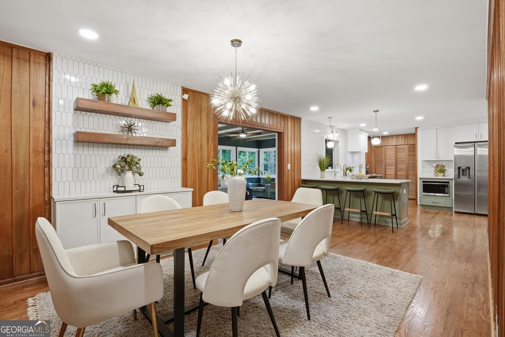 Photo of 3547 EMBRY Cir, Atlanta, GA 30341 (MLS # 10661718)