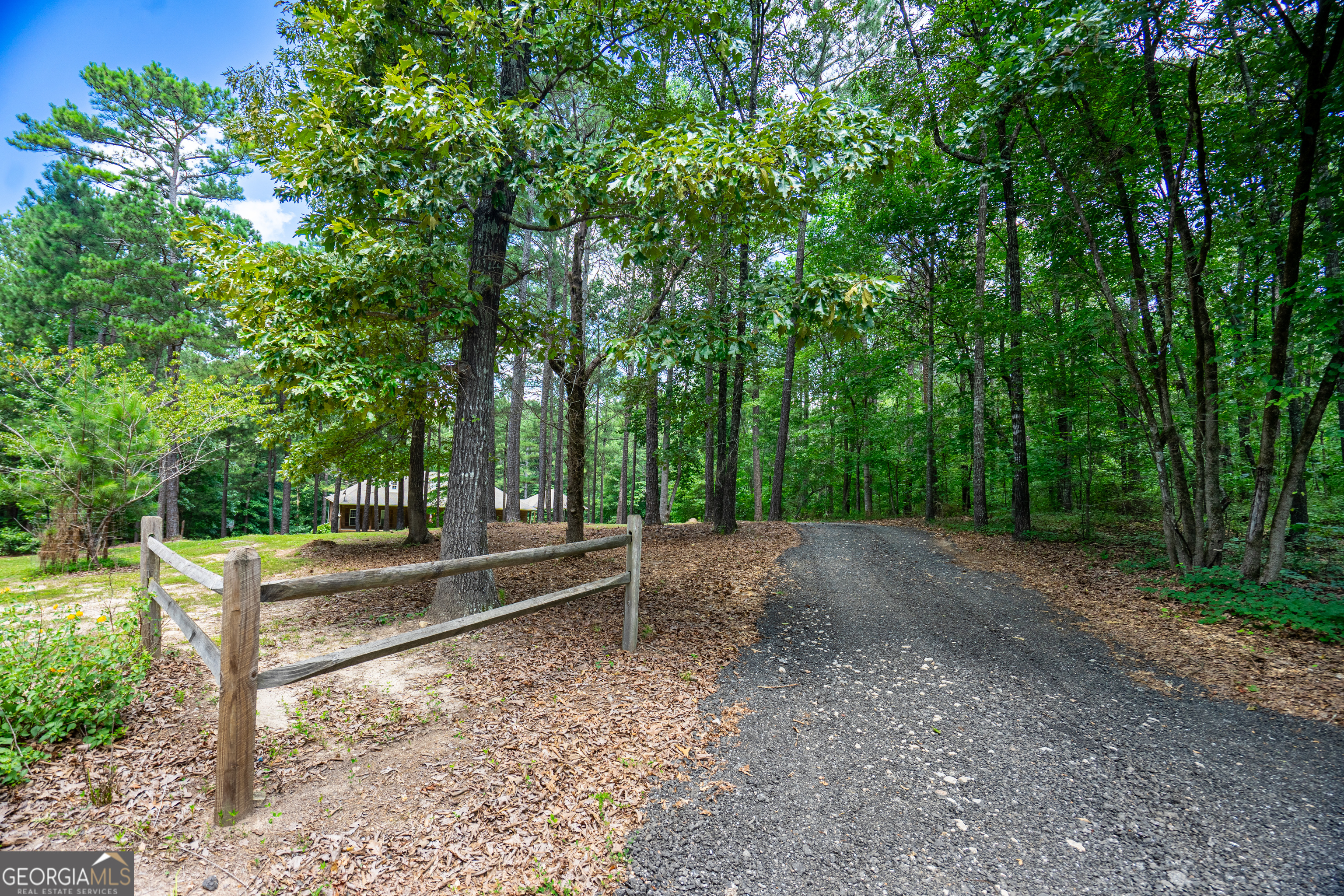 400 Mount Zion RD