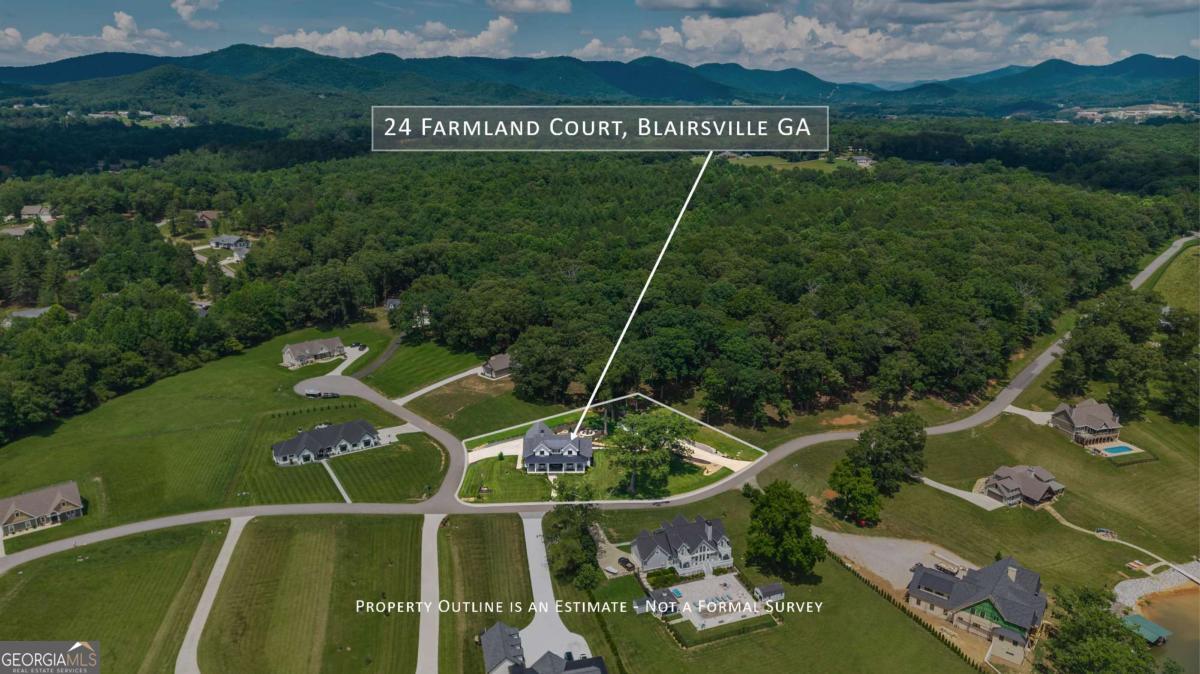 24 Farmland CT