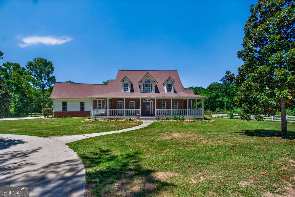 Photo of 1268 Welcome Road, Newnan, GA 30263 (MLS # 10766319)