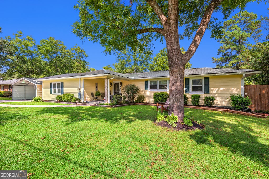 Photo of 89 Gloria Street, Hartwell, GA 30643 (MLS # 10866478)